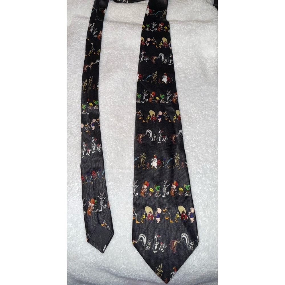 Looney Tunes Vintage 1993 Character Collage Neck Tie 100% Silk Black Multicolor
